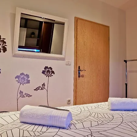 Apartment Fuer 8 Personen Ca 110 M In Sikici, Istrien Und Umgebung *