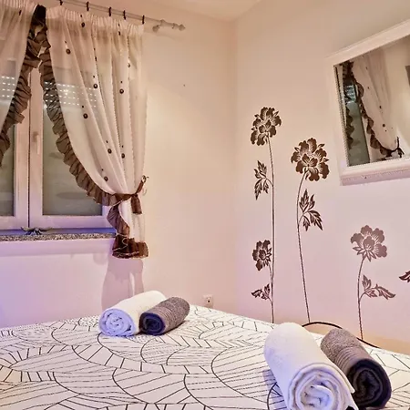 Apartment Fuer 8 Personen Ca 110 M In Sikici, Istrien Und Umgebung *